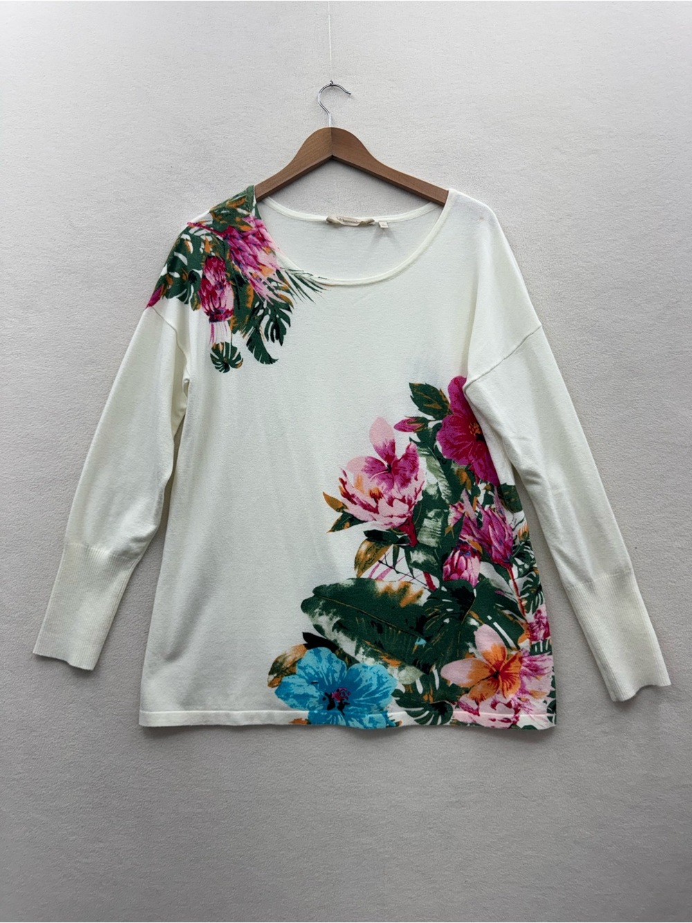 Soft Surroundings Women’s Large Pullover Sweater Cream Shades Of Pink Floral